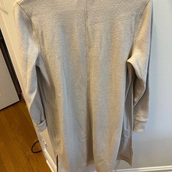 Abercrombie long sweater - Picture 4 of 4